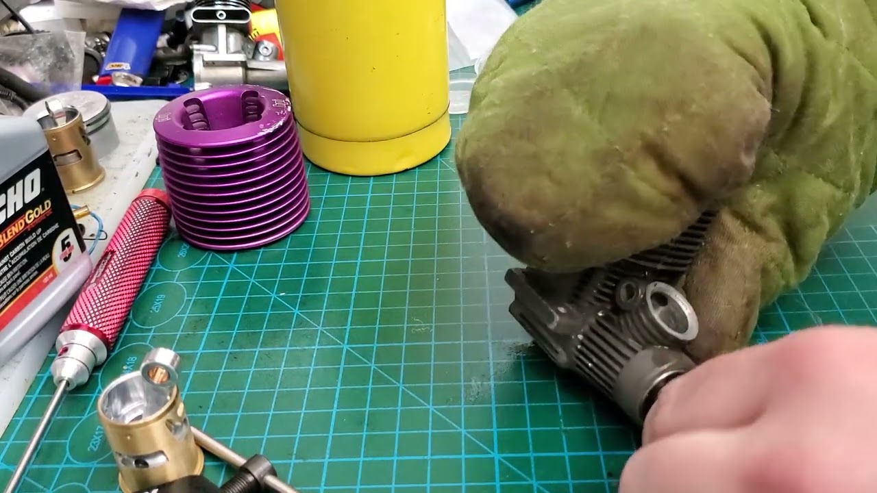 HPI F4.6 nitro engine Rebuild.