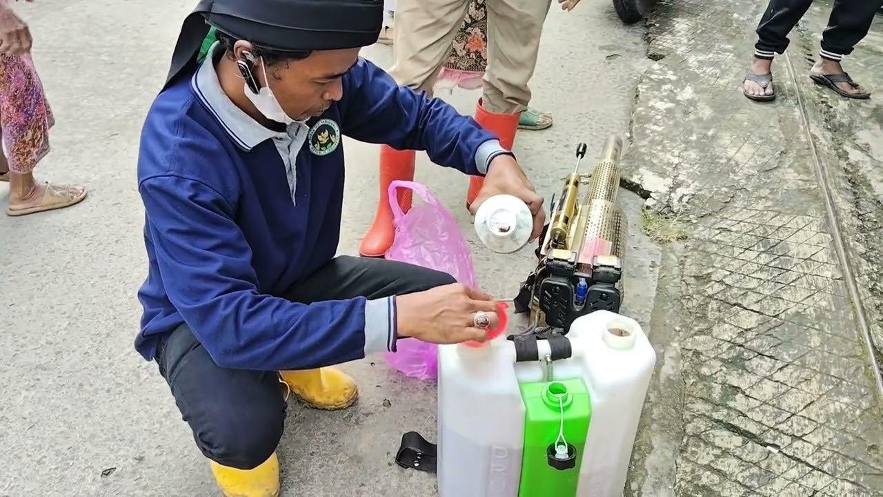 Kegiatan Fooging dan penyuluhan desa siaga desa kelapian 