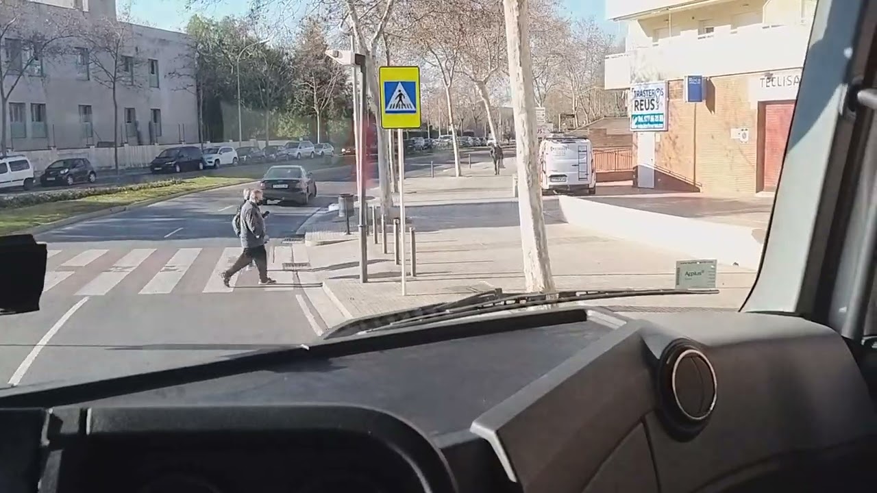 TRAZANDO EN GLORIETA CON TRAILER
