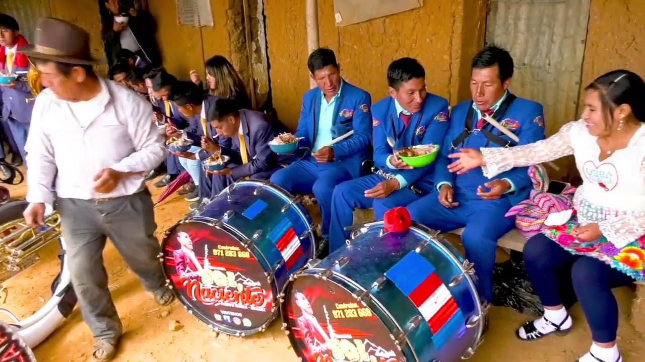 Celebración de cruz Cristóbal y la Gran yunza - Caserío de Cruz Coto - Mancos - Yungay ( Parte 10 )