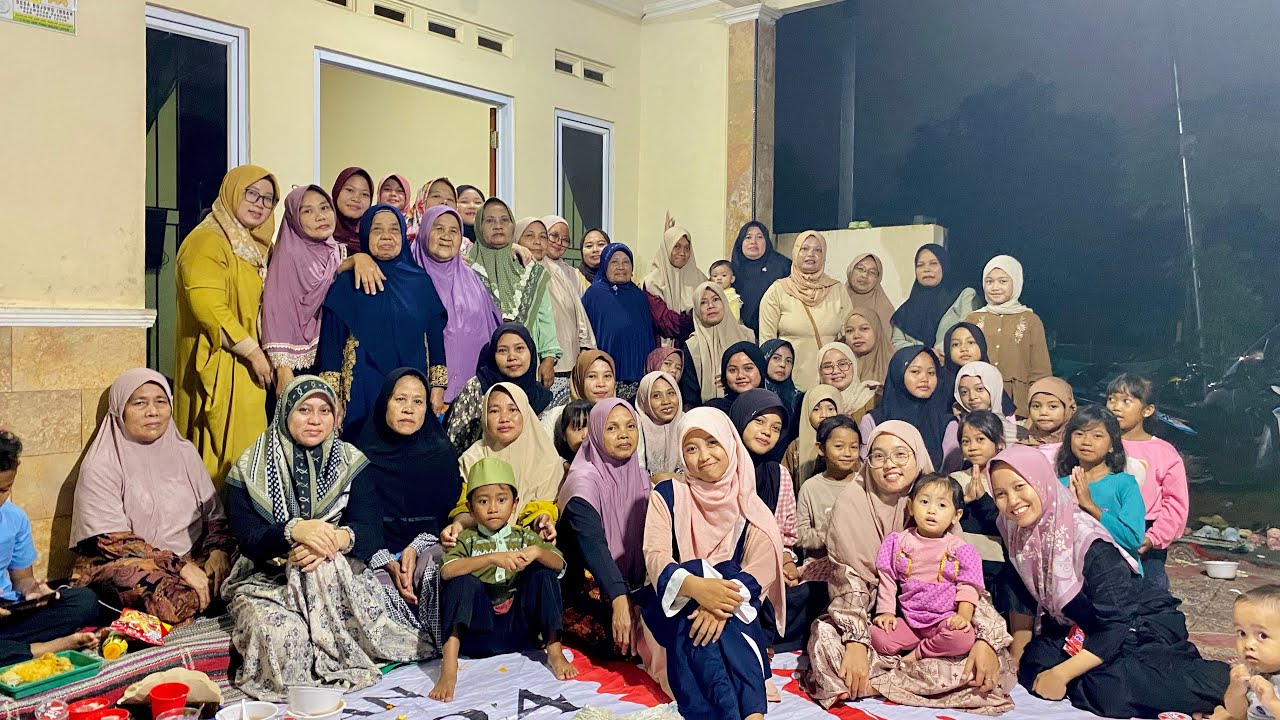 Bukber Keluarga Besar (almh) Mak Unih binti Guplak