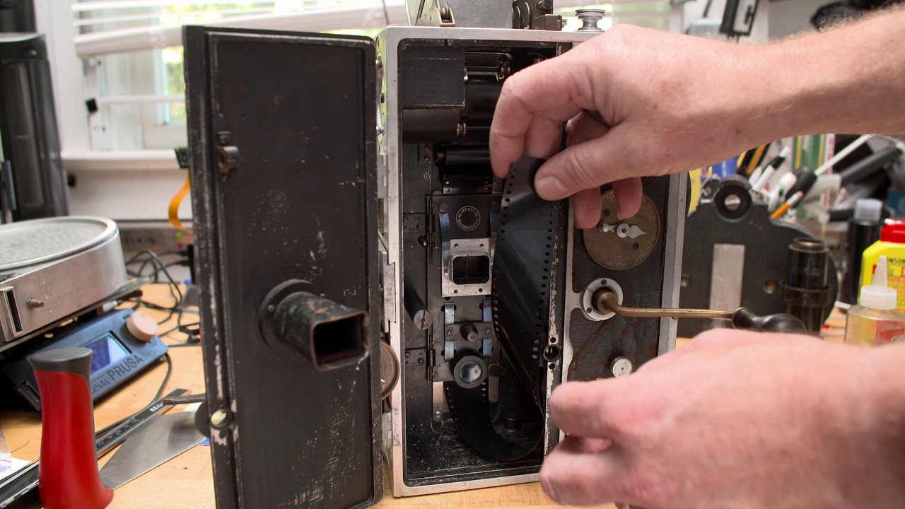 How to load a WIlart 35mm hand crank camera