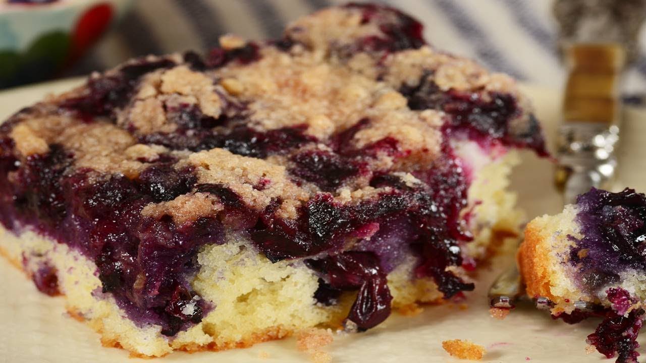 Blueberry Cake {Classic Version} - Joyofbaking.com