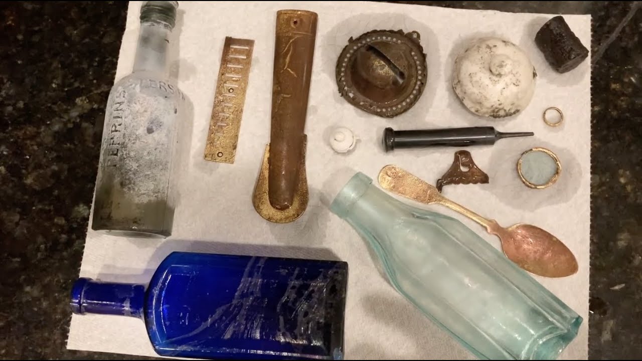 DIGGING 1860s BOTTLES Below Houses Built Over Old Marsh