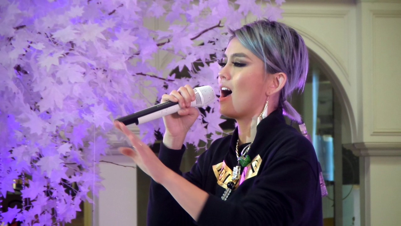 AGNEZ MO - Sebuah Rasa ( Live Performances )