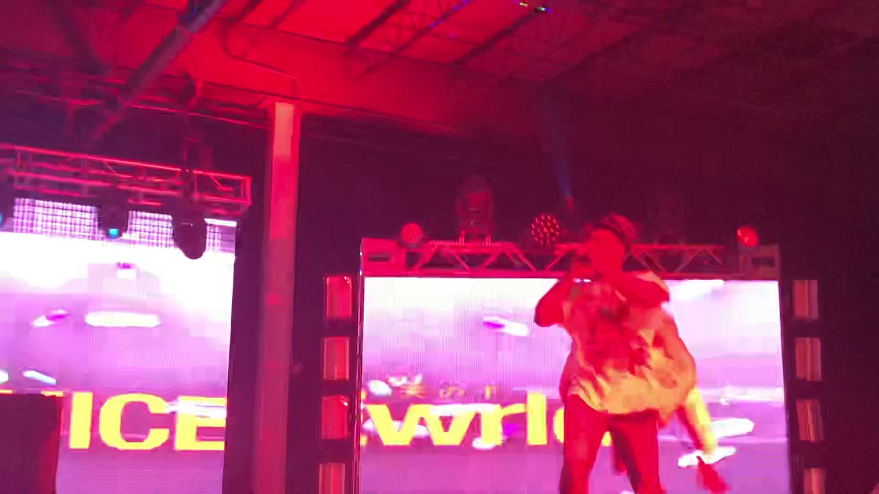 Juice Wrld - Armed & Dangerous (Live At Soho Studios in Downtown Miami on 12/7/2018)