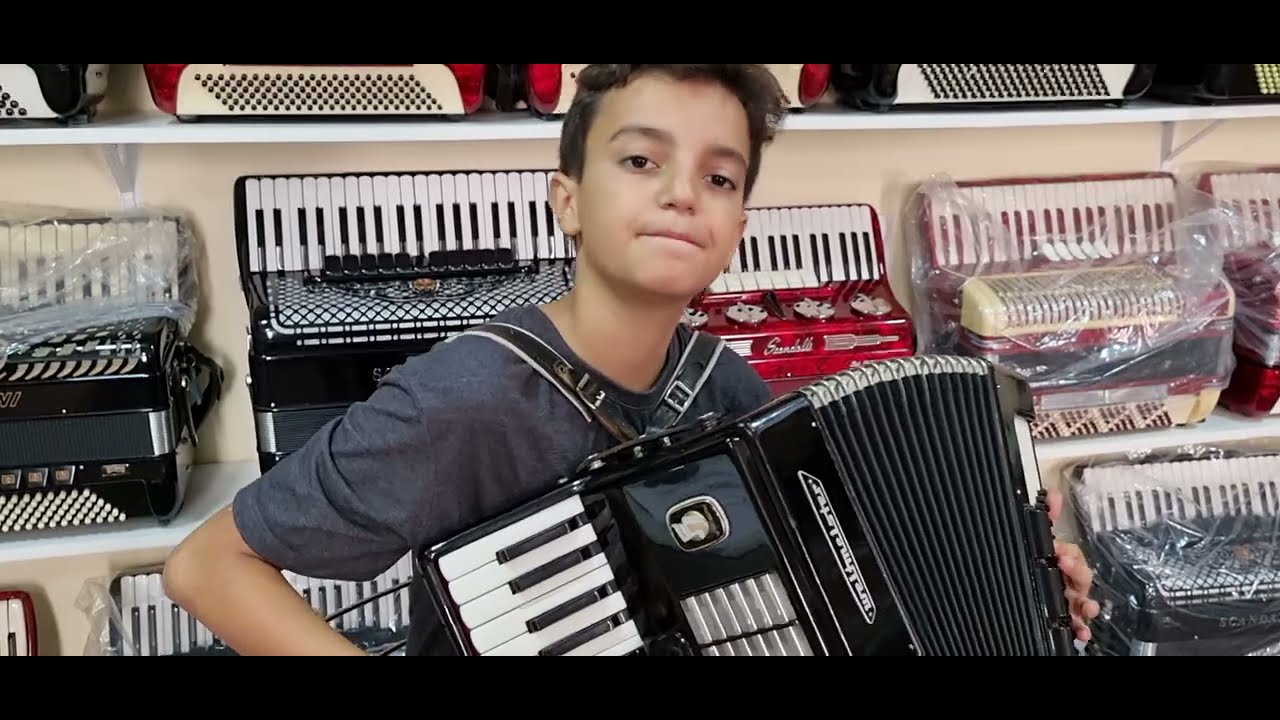 (7.000,00) Acordeon 60 Baixos Weltmeister 3° de Voz