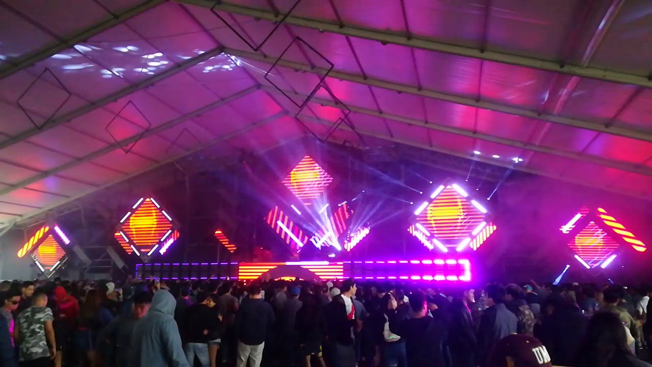 SETH TROXLER @ RESISTANCE PERU 2018