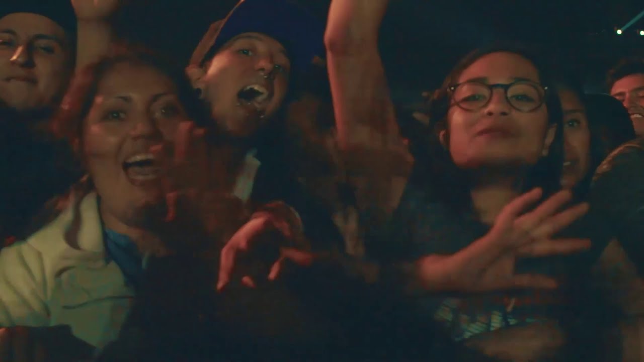 Los Aut&eacute;nticos Decadentes -  Aut&eacute;ntica (En Vivo - Foro Sol)