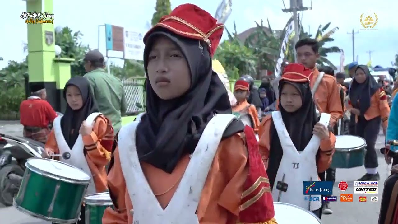 Pecah !!!!  Kemeriahan Karnaval Budaya SMP-SMK Islam Al Fadhila Demak Tahun 2022