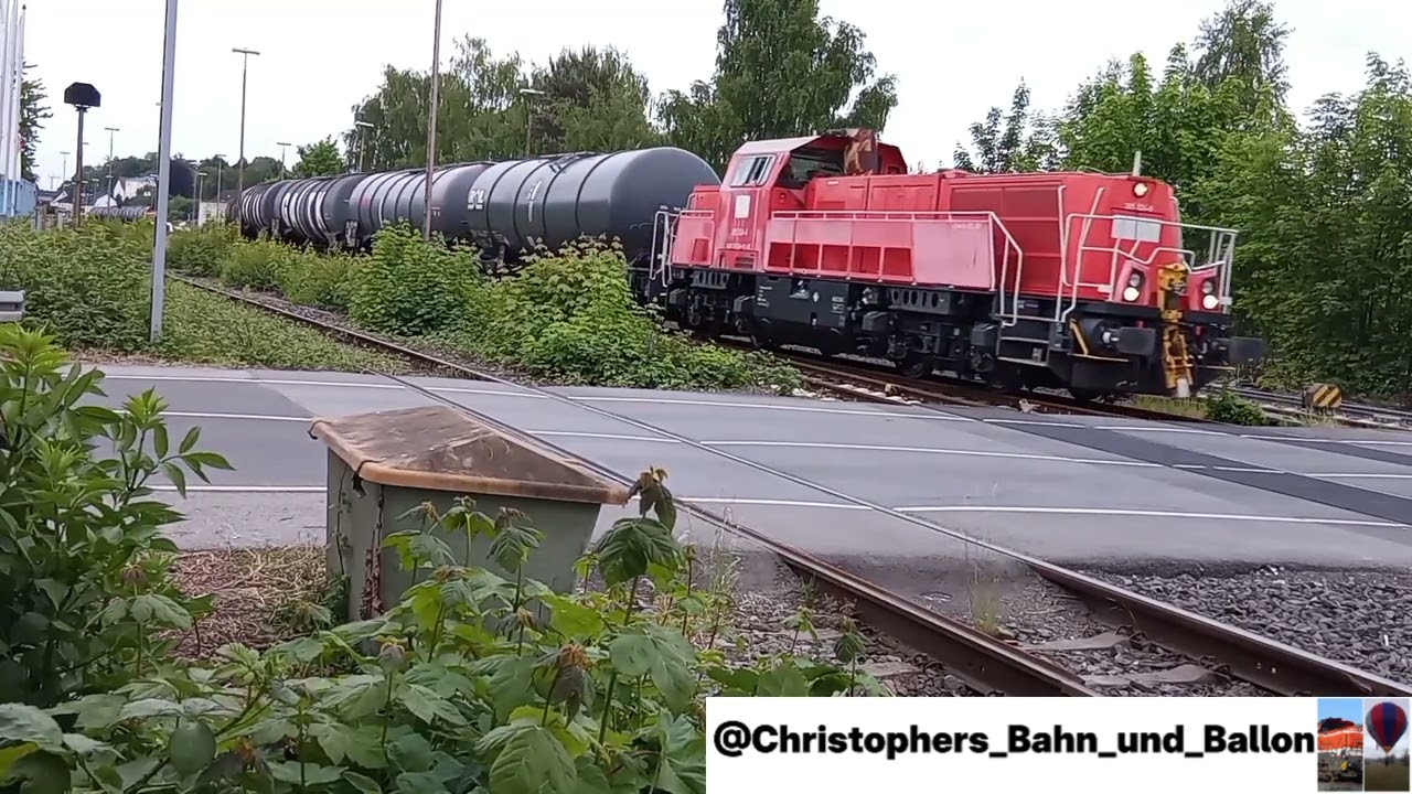 Br 265 024-0 mit Kesselwagenzug aus Hüsten Ue in Richtung Schwerte am 20.05.25