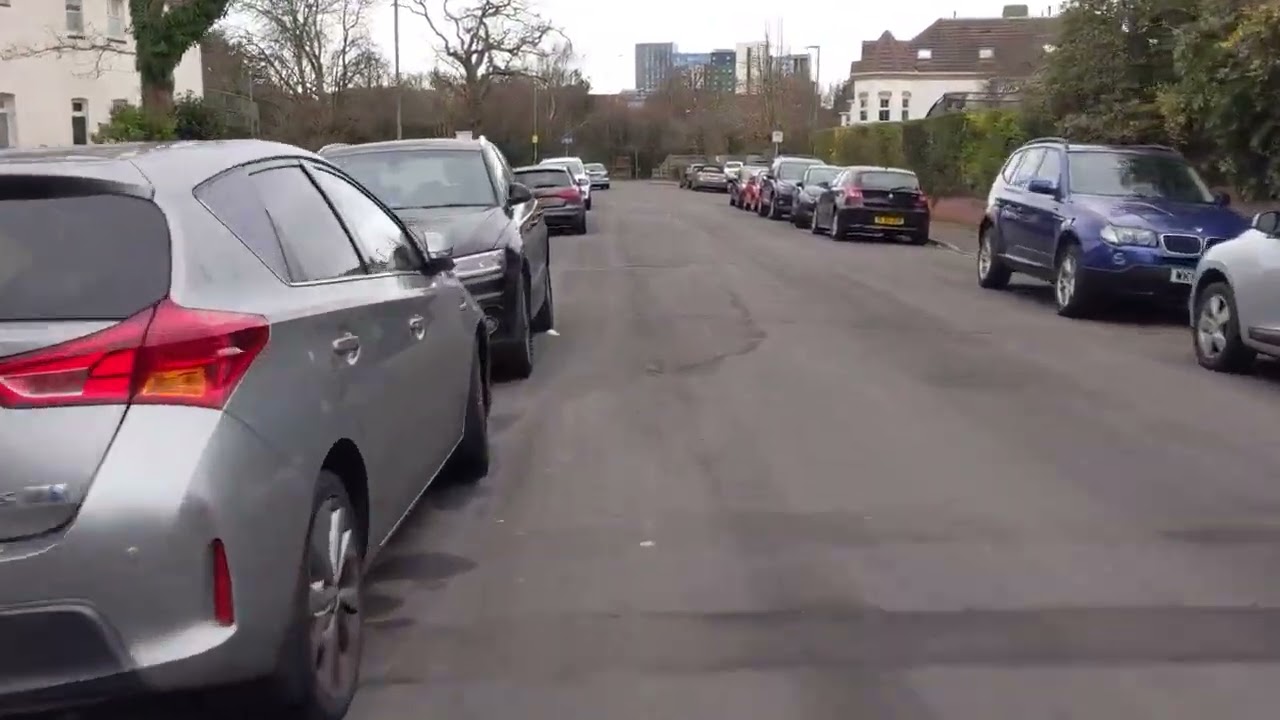 Wessex Way Cycleway - Springbourne Roundabout to Dean Park Road