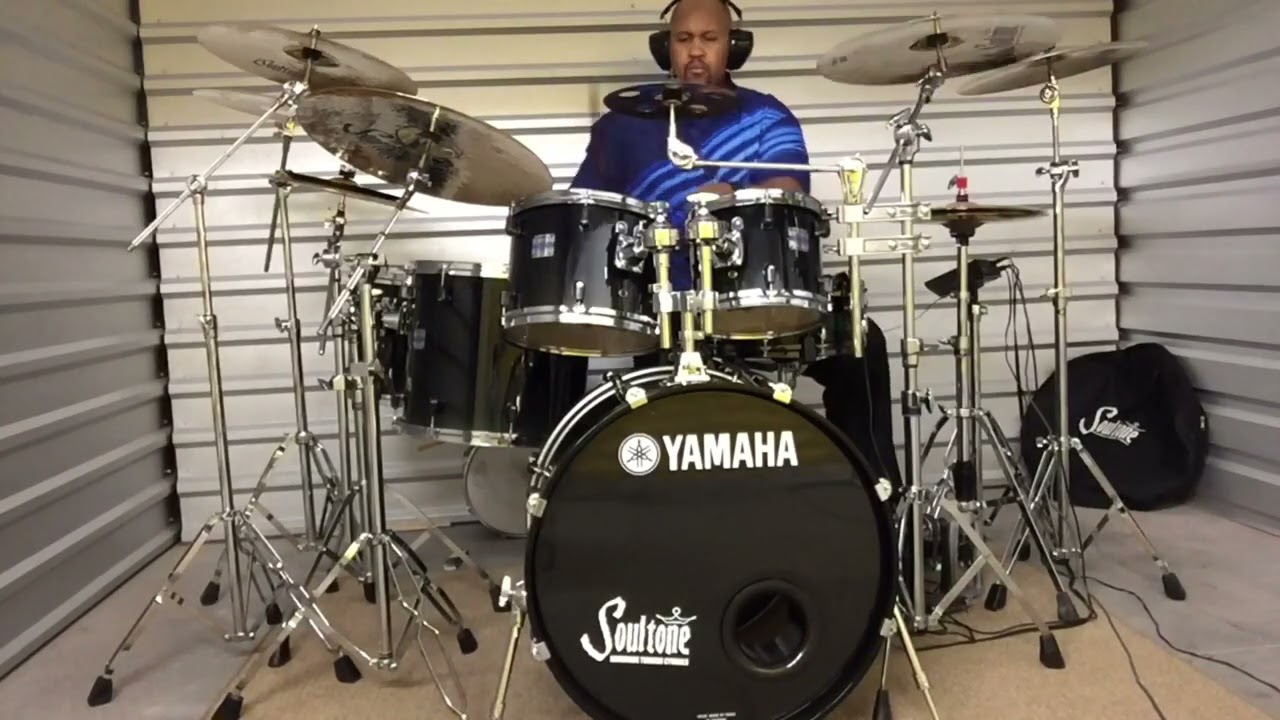 Classic Fusion by Andre Forbes (drum cover)