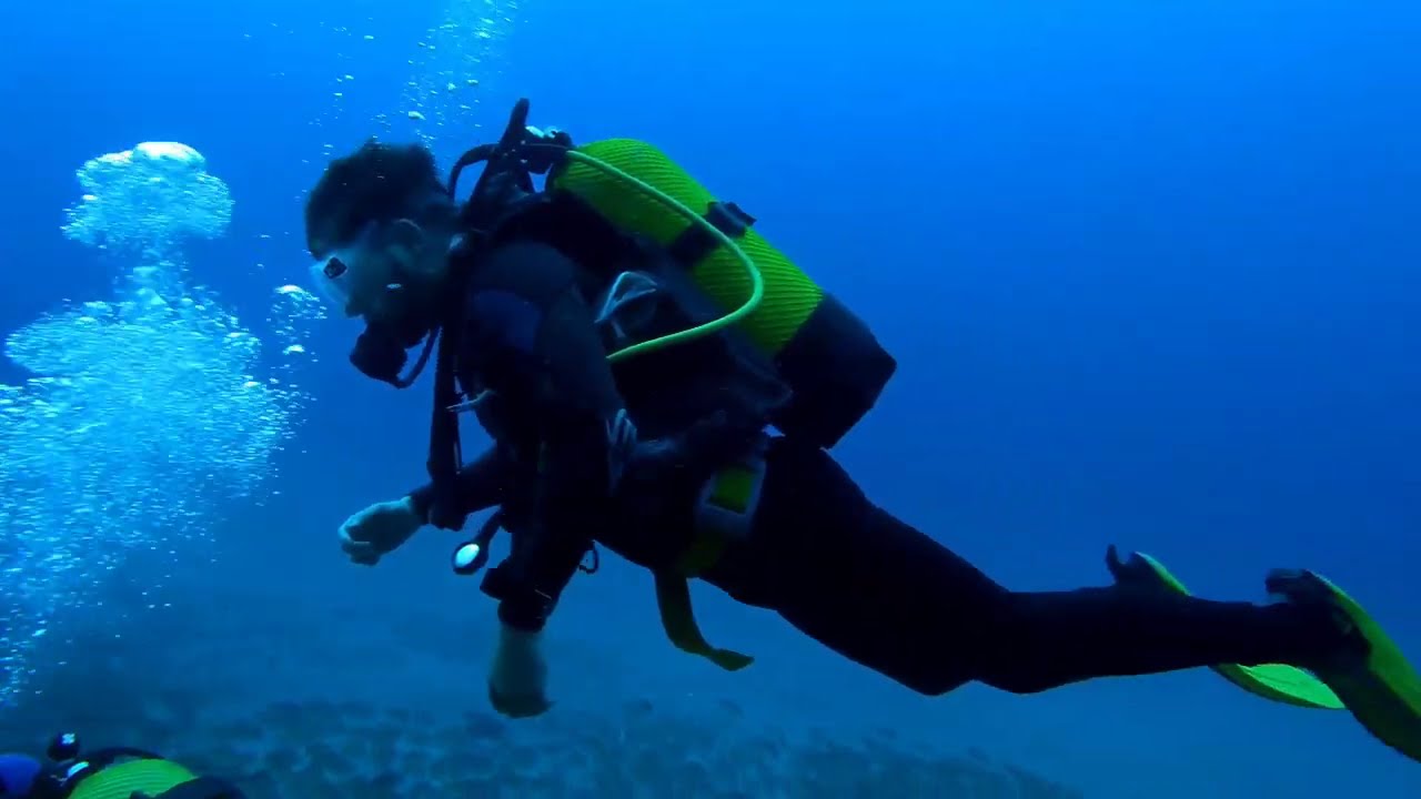 Exploring Barranco Seco: An Advanced Dive with Los Gigantes Diving Centre Tenerife