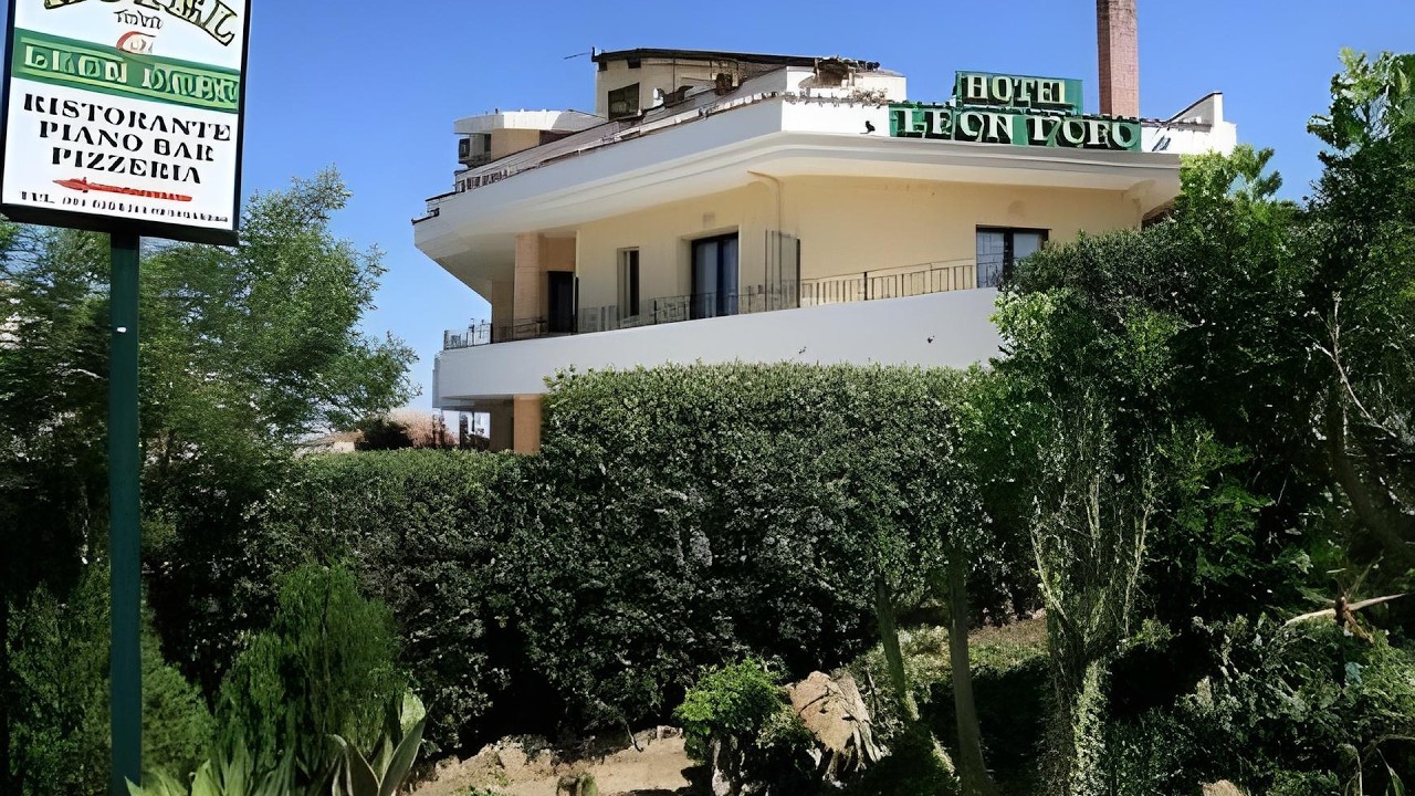 Leon D'Oro | Corleone, Italy | Hotel Review 🌟