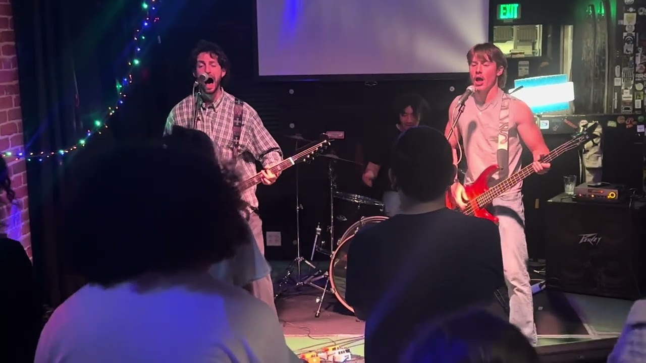 Hopebound - Modelo (live) @ Surfside 7