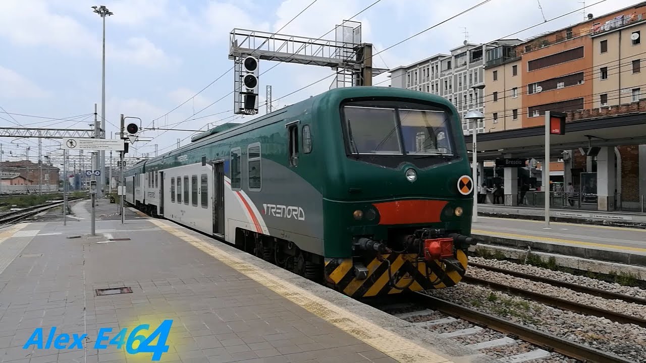Treni alla stazione di Brescia - Trains at Brescia Railway Station