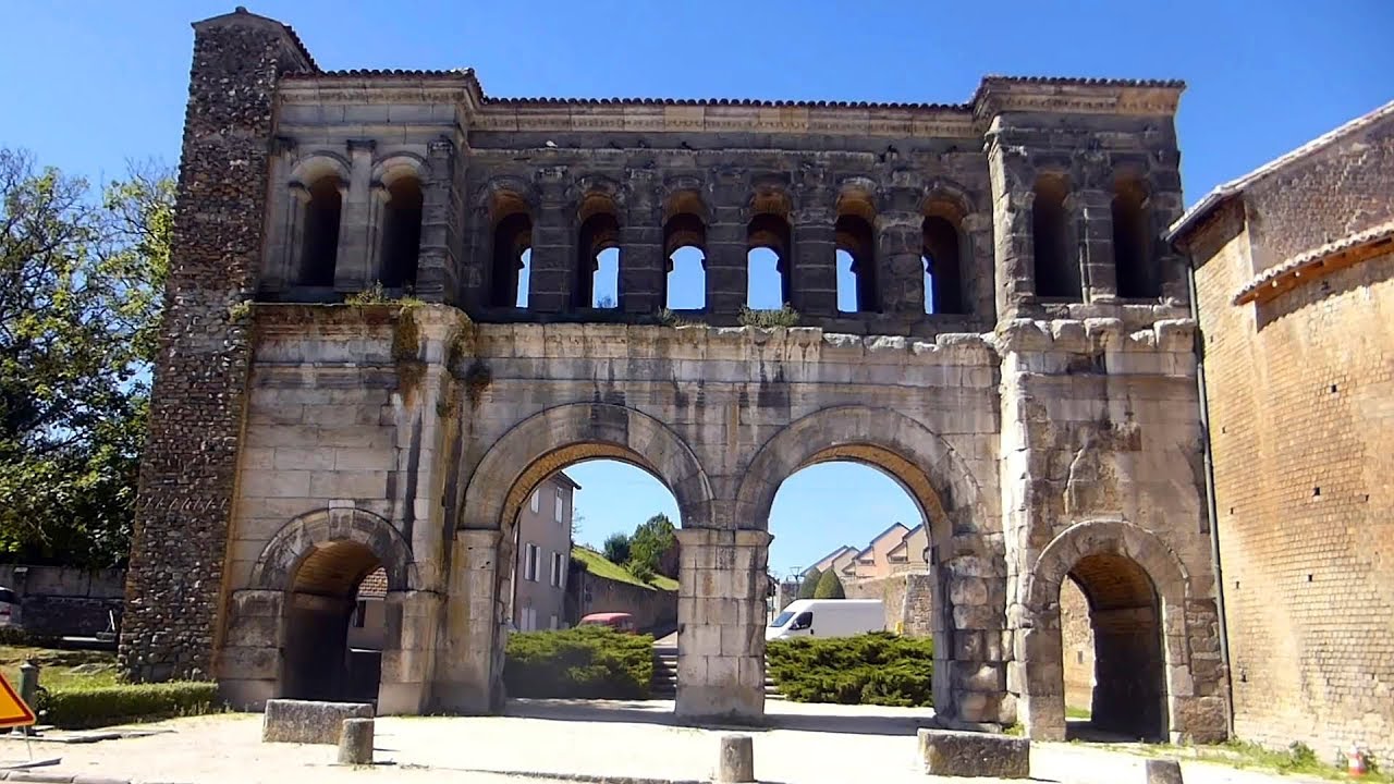 Autun Saône et Loire, ville romaine (Roman city) HD