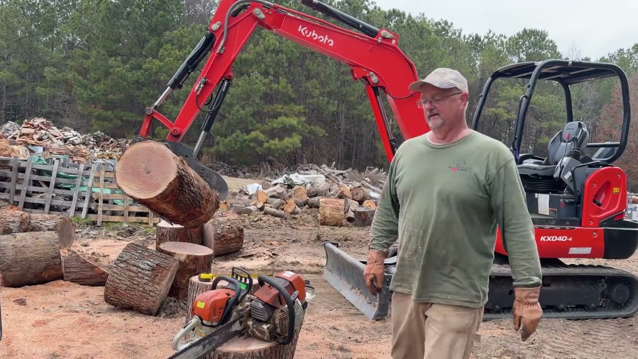 A Good Day on the Kubota KX-040 #getsplitdone #firewood #splitting #kubota @WolfeRidge 