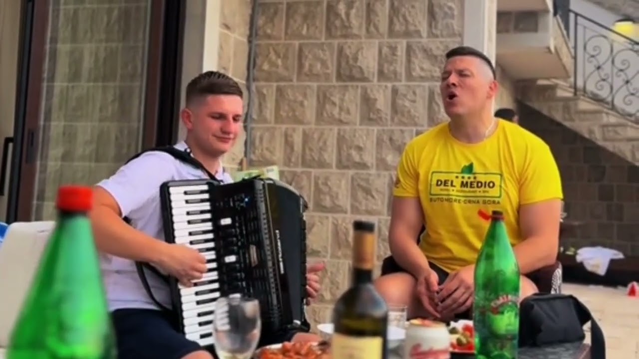 SLOBA RADANOVIĆ - PA NEK ME UBIJE NOĆ