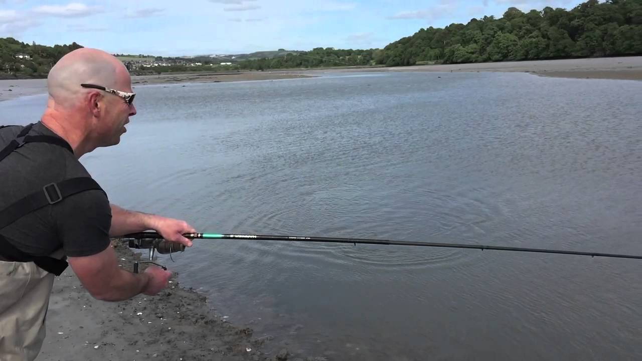PLYMOUTH BASS!,  FIRST CAST 😳