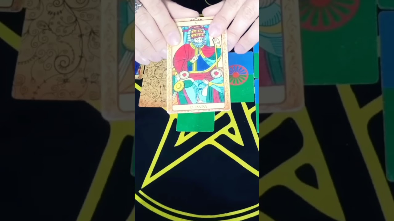 A influ&ecirc;ncia de Esp&iacute;ritos obsessores nas rela&ccedil;&otilde;es #shorts #tarotsignos #shortstarot
