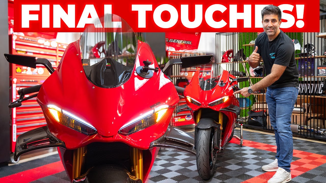 Phase One COMPLETE! 2025 Panigale V4 Gets Integrated Front Turn Signals and Carbon Fiber!