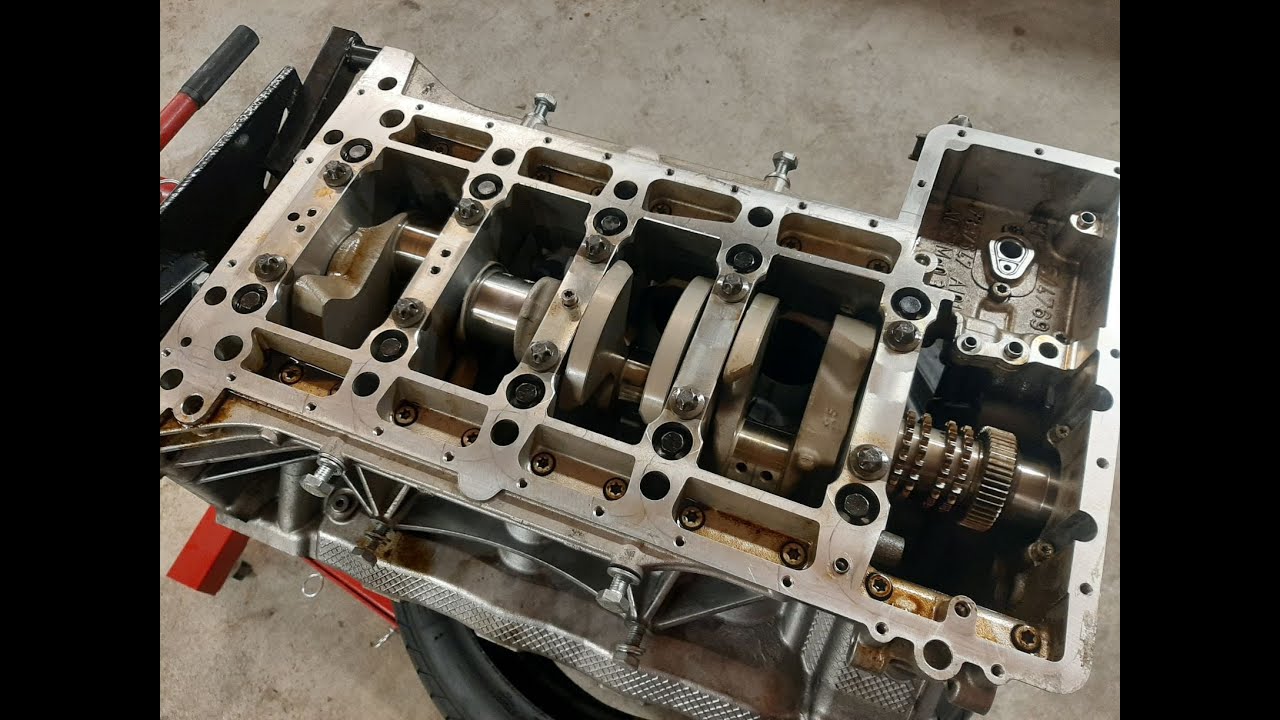 BMW M3 S65 Motor Neuaufb. Pleuellagerschaden Motorschaden Kurbelwelle Kolben Zahnflankenspiel Teil 2