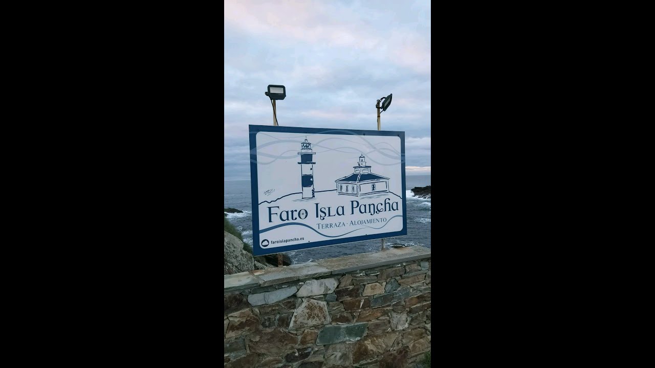 Gu&iacute;a Tur&iacute;stica 2023 - Ribadeo, Galicia (ESPA&Ntilde;A) Faro Isla Pancha. 