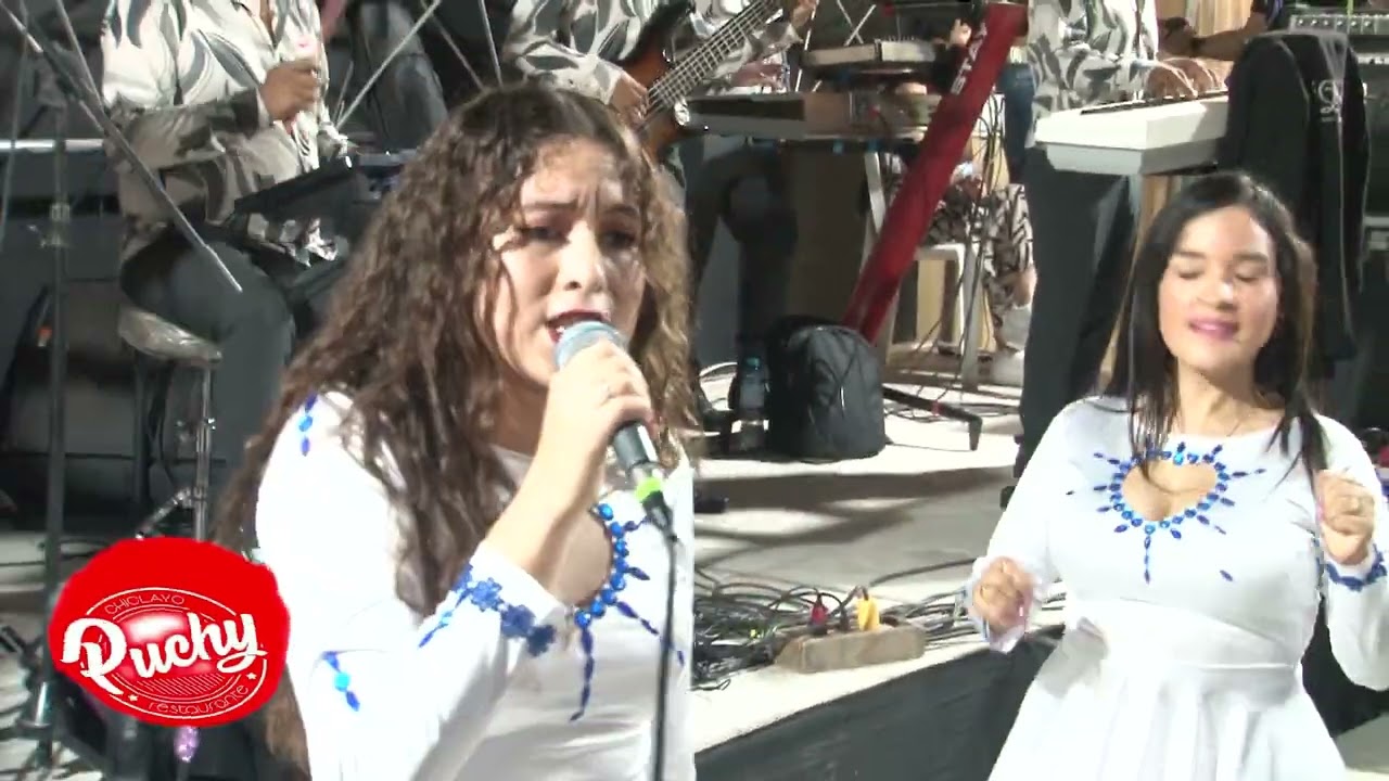 DELEITES ANDINOS juan fernando Cordova garcia el caballeraso - PAJARITO DE PAPEL ( EN VIVO )