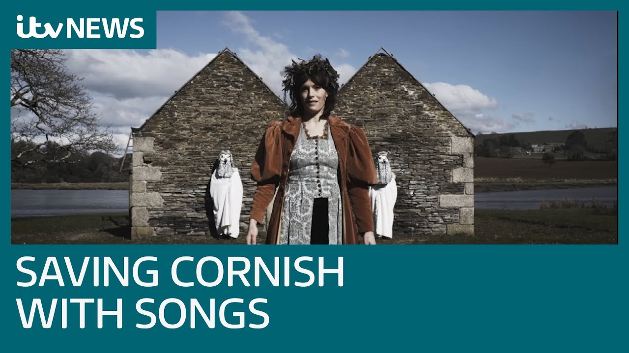 Welsh singer Gwenno's new album is written entirely in the Cornish | ITV News