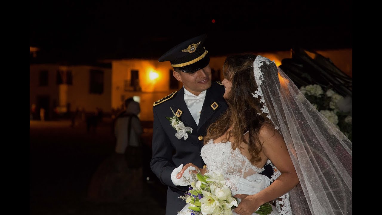 BODA DE CAPITANES DE LA FUERZA AÉREA COLOMBIANA