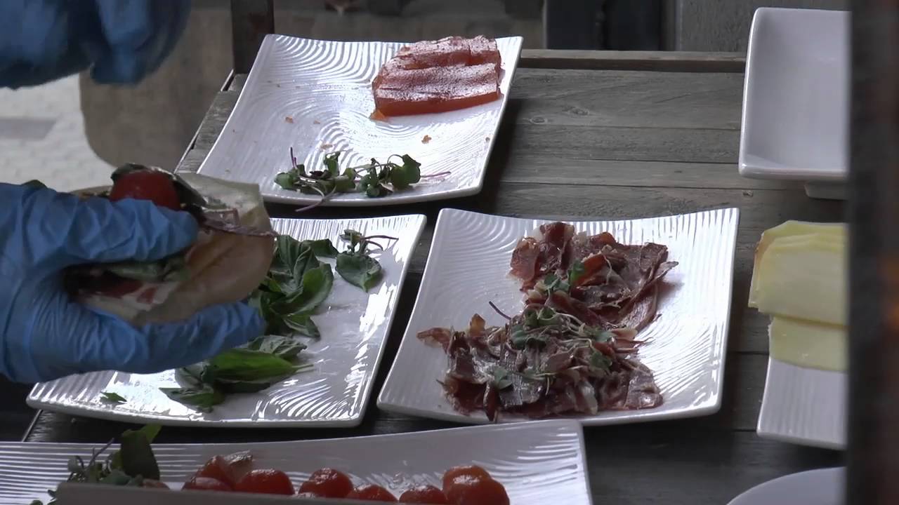 BARCELONAUTES /JORDI JACAS  - MOL&Iacute; CATERING EN 