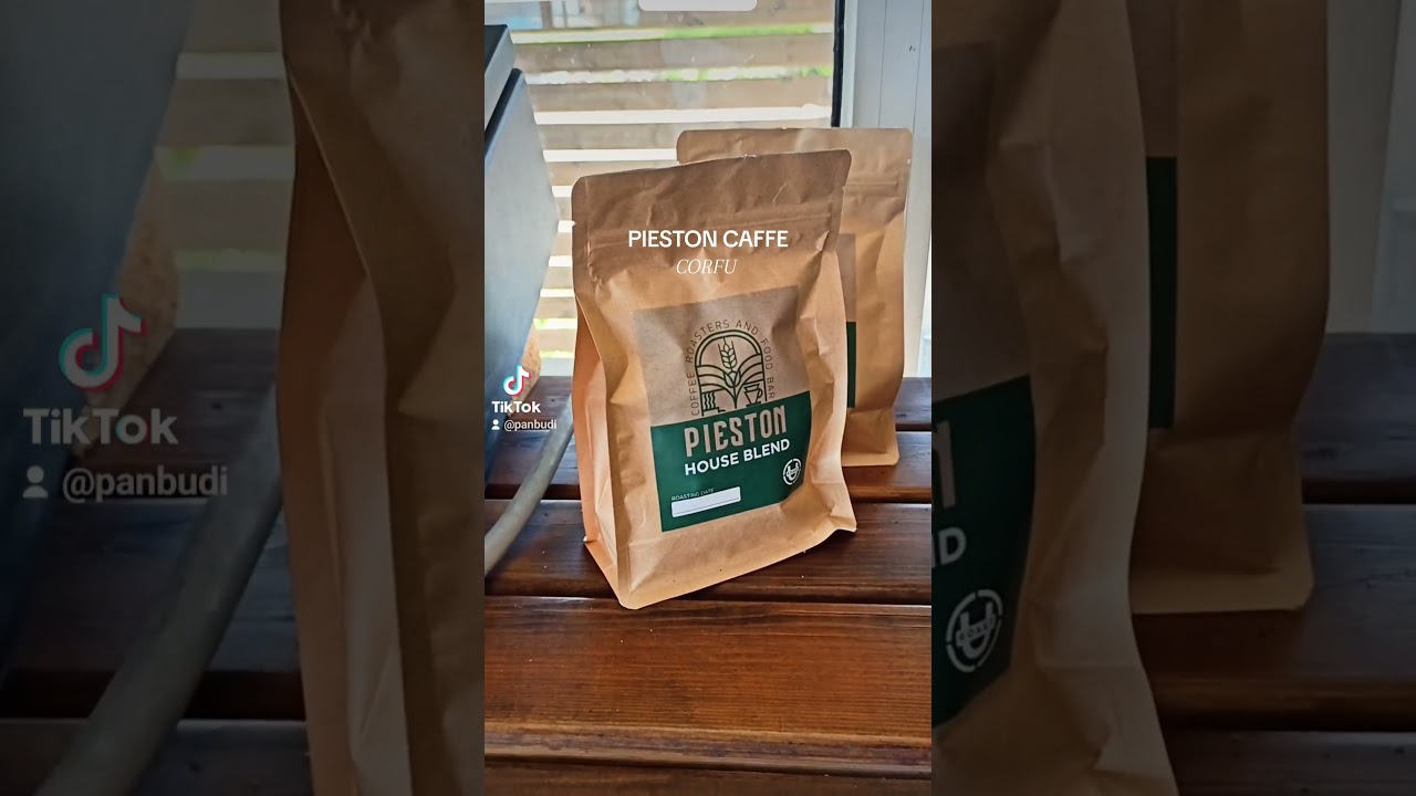 PIESTON CAFFE ☕🇬🇷 #coffee #cafe #coffeelover #coffeetime #corfu #greece #short #viral #trending