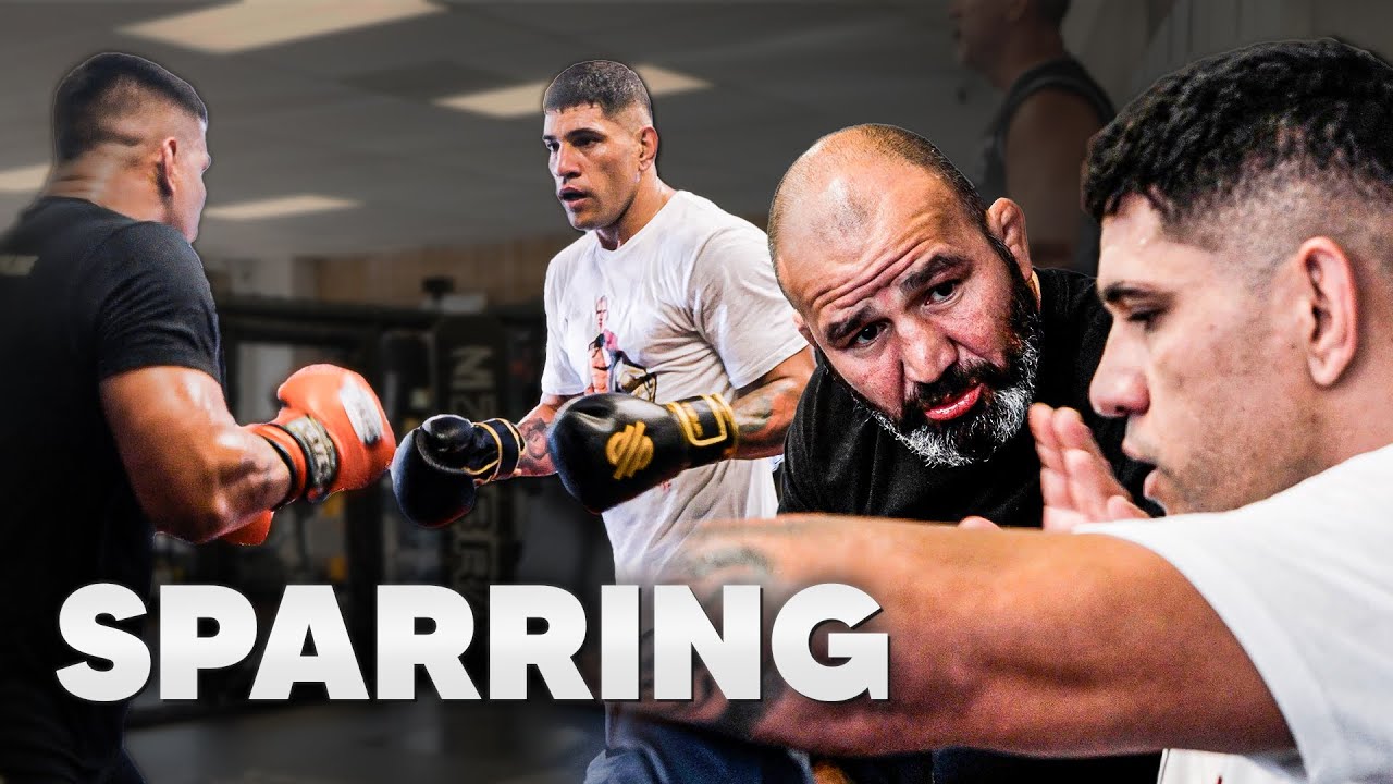 Alex Pereira em SPARRING SECRETO para o UFC 300