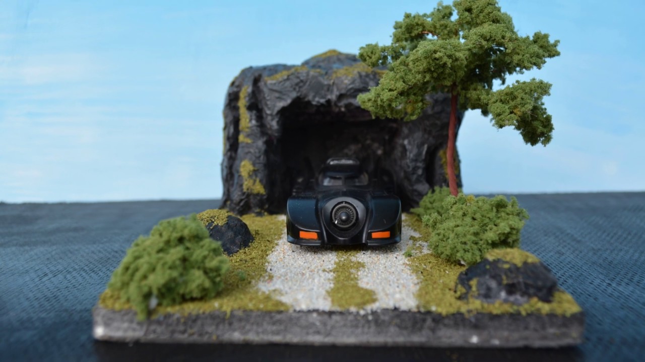 Making Batmobile Diorama 
