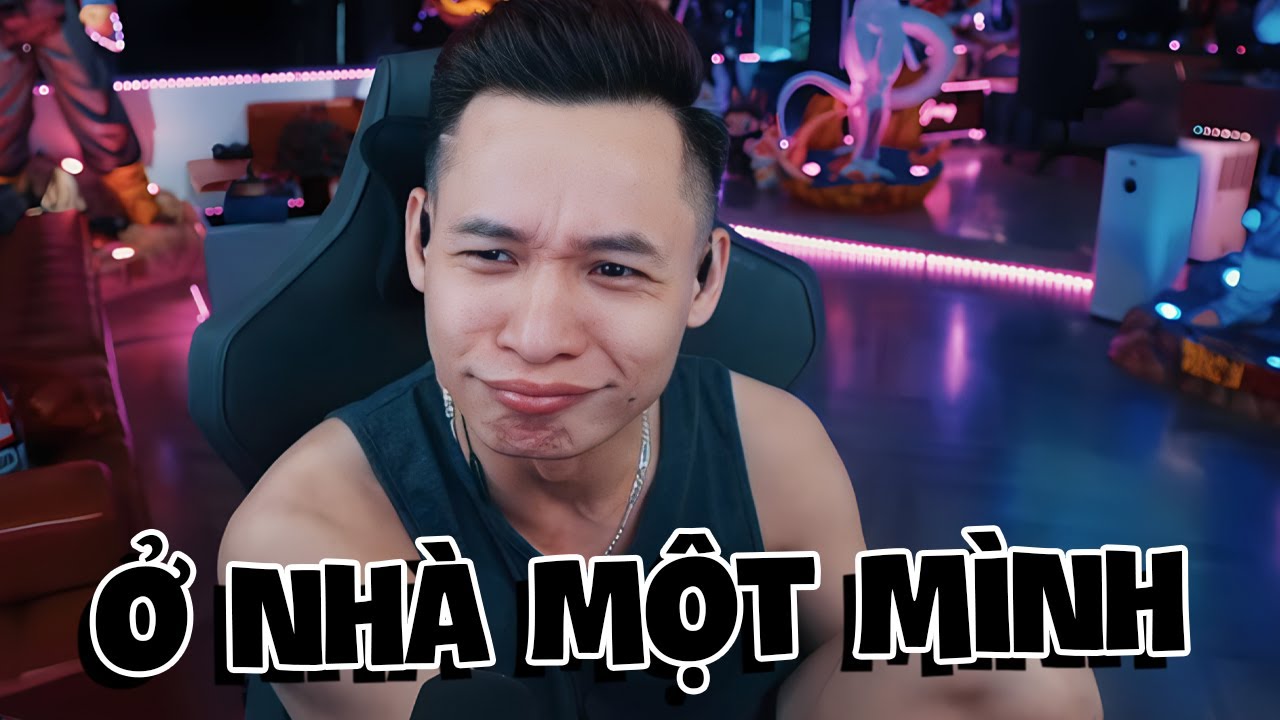 (Restream) Bắt đầu chuỗi ng&agrave;y ở nh&agrave; một m&igrave;nh nh&acirc;n dịp b&agrave; chủ k&ecirc;nh c&ugrave;ng c&aacute;c con đi du lịch.