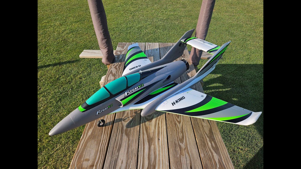 HobbyKing Flycat V2 second flight!