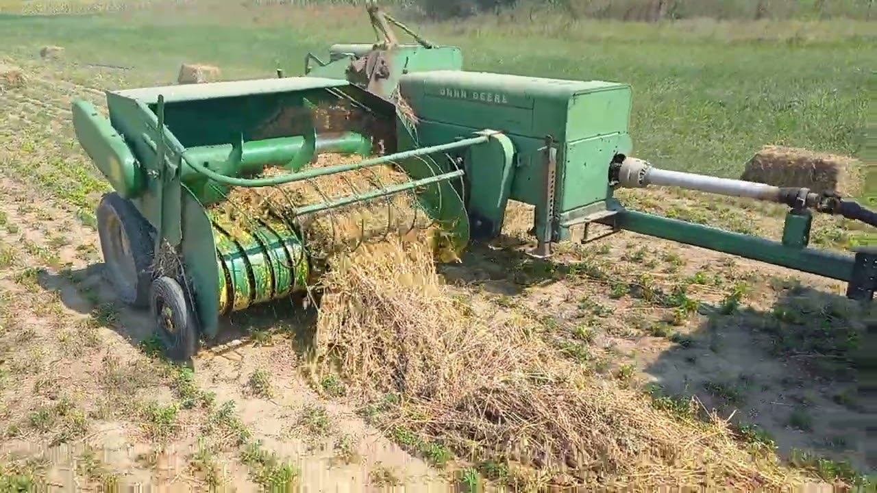 Baliranje lucerke (4ti) otkos john deere 224 T
