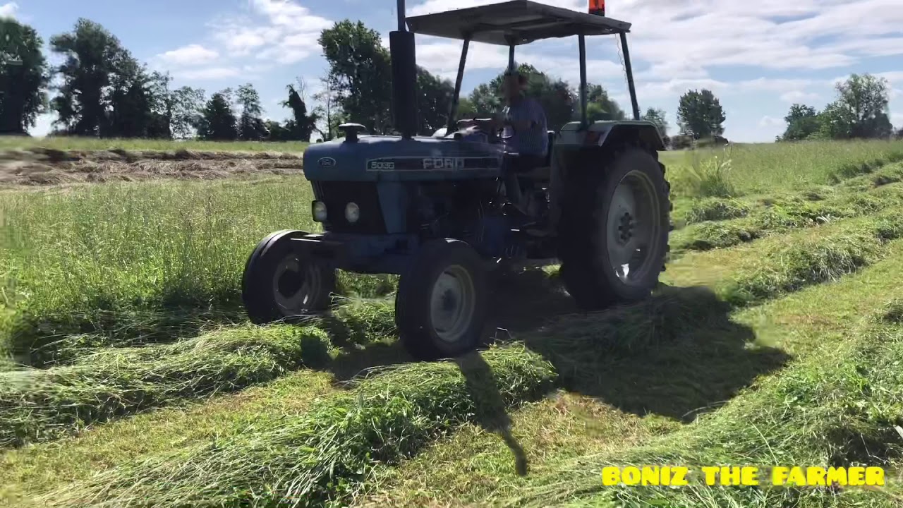 FALCIATURA SECONDO TAGLIO (FORD 5030 CON FALCIATRICE KUHN PZ 190)