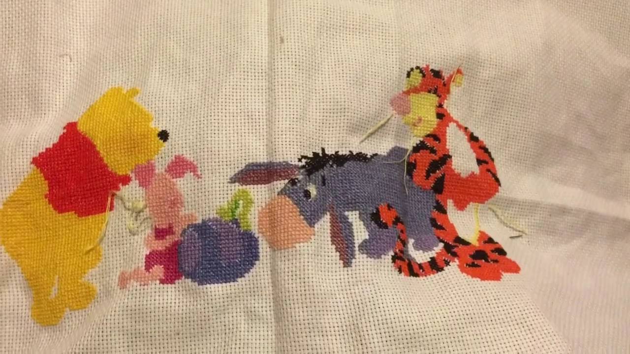 Winnie the Pooh Cross Stitch