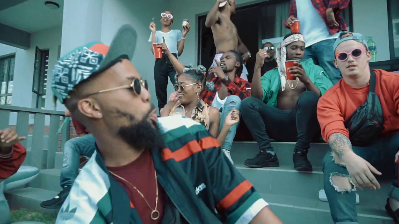 Mustbedubz - Party and Bullshit ft Phantom Steeze, Tumi Tladi, Alfa Kat Laygo and Costa Titch