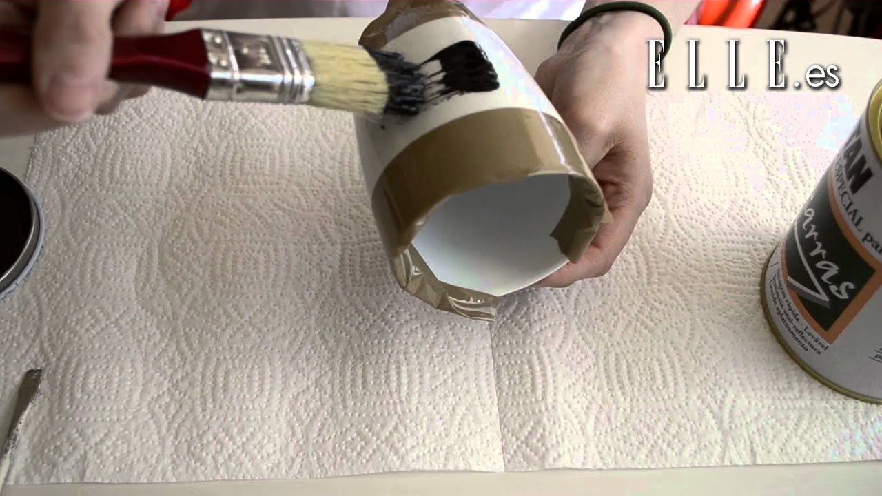 Taza decorada con pintura de pizarra | Elle España