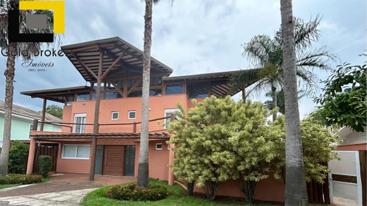 CASA COM 865M² DE ÁREA CONSTRUÍDA E 5 SUÍTES NO CONDOMÍNIO PORTAL DO PARAÍSO 2 EM JUNDIAÍ - SP