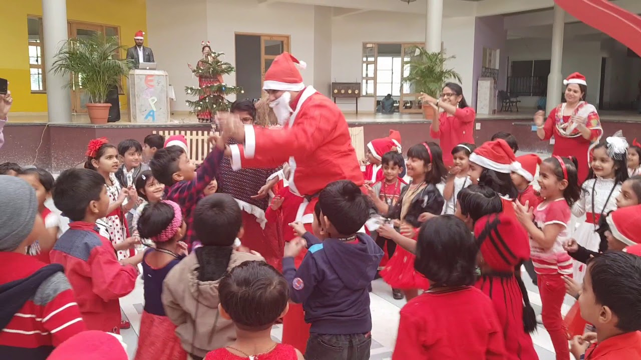 Santa Claus at Espalier Heritage School..