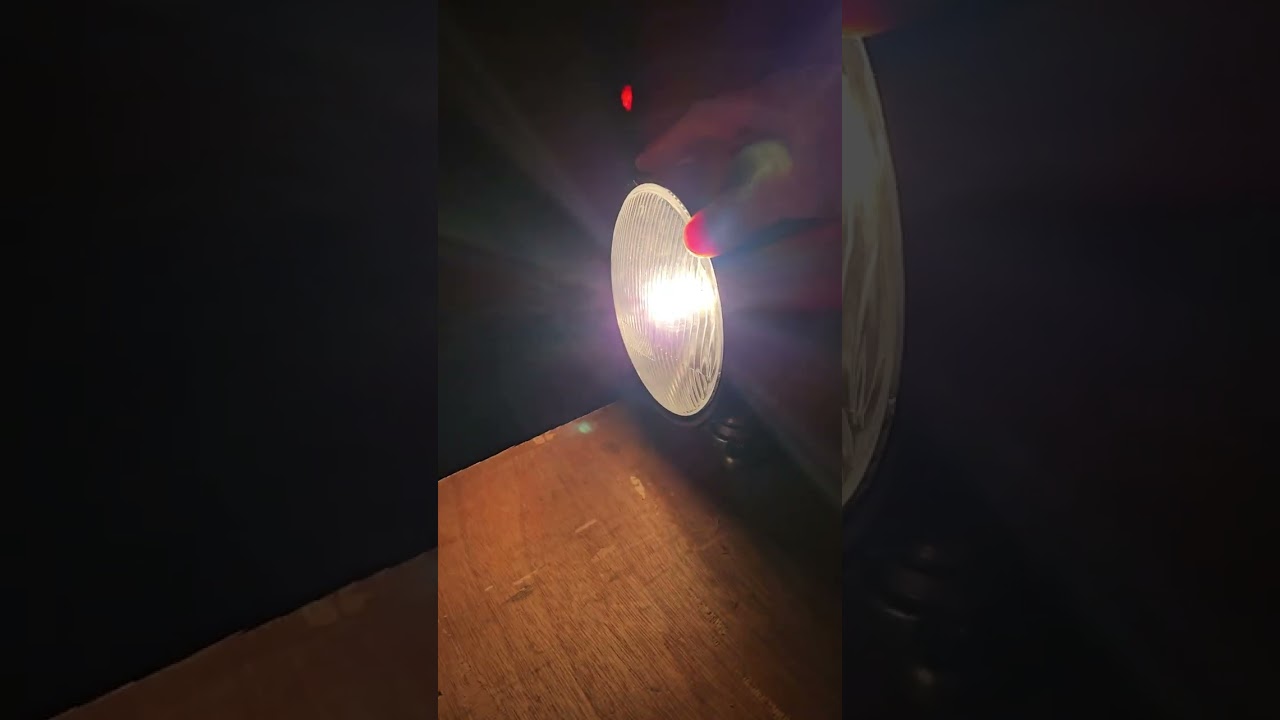 ТЕСТУЄМО Лампи в фари ЮМЗ МТЗ та LED вставки. Що краще світе?