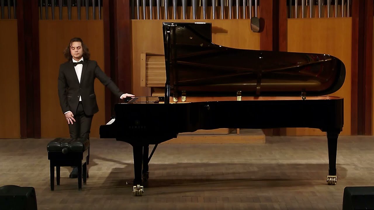 Бетховен: Соната № 16, op. 31 №1 (2, 3 части) исп. Иван Кощеев / Beethoven: Piano Sonata № 16