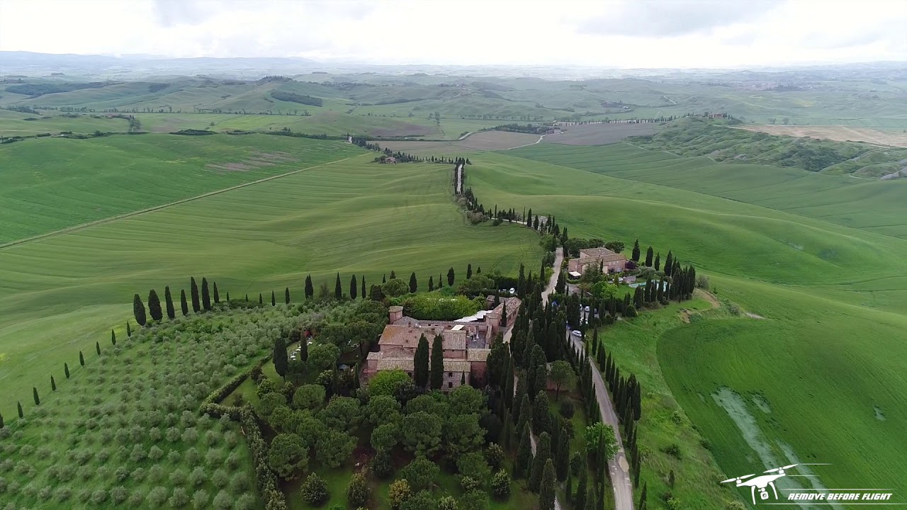 Leonina - Crete Senesi dal drone