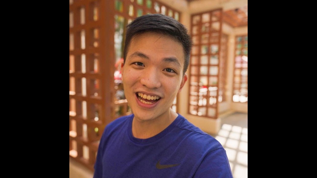 Day In The Life of a UOB Management Associate - Henry