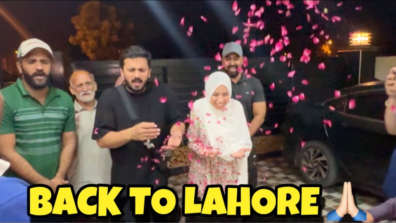 Lahore Wapis Agaye ♥️ || Airport Pay Huge Crowd 😧